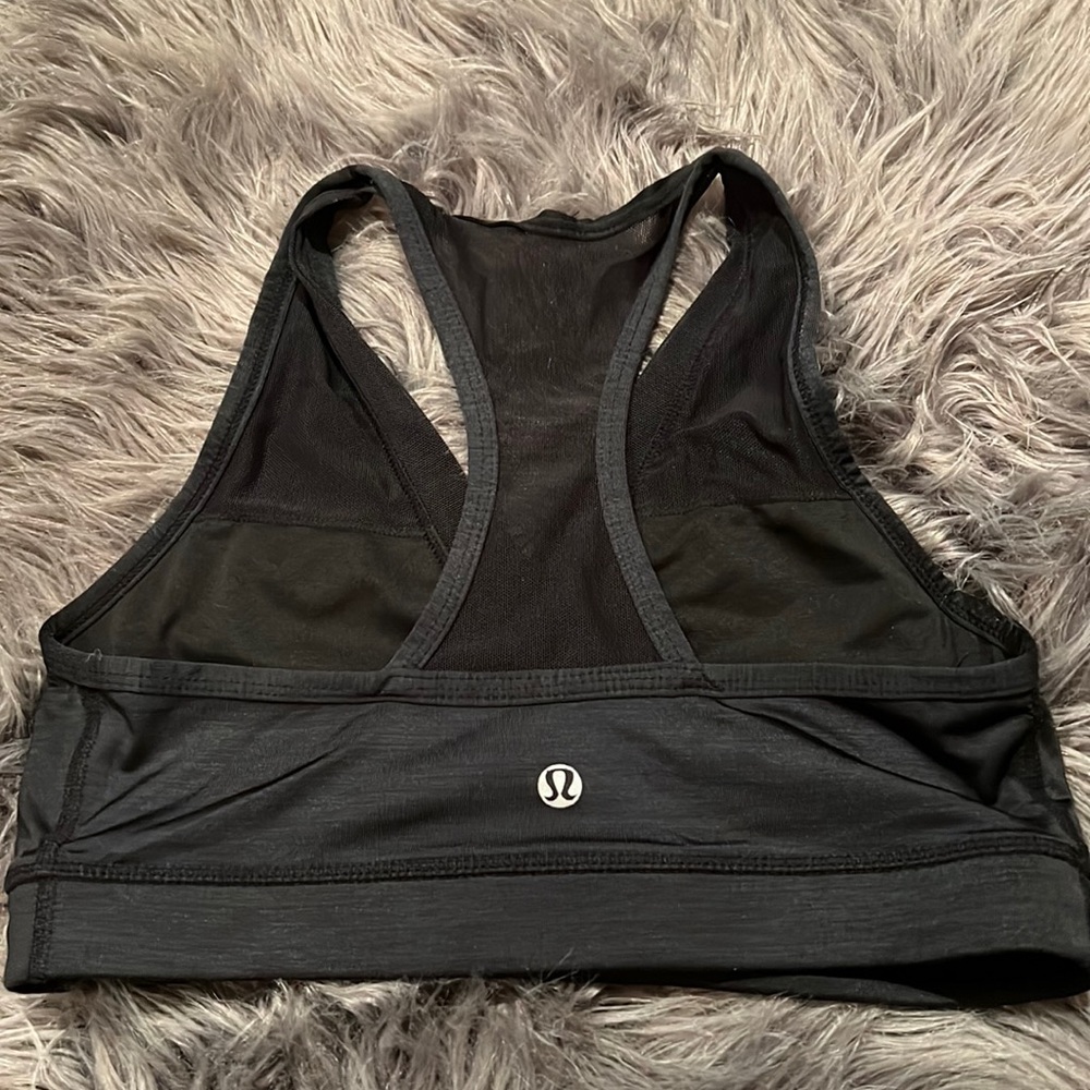 Lululemon mesh sports bra